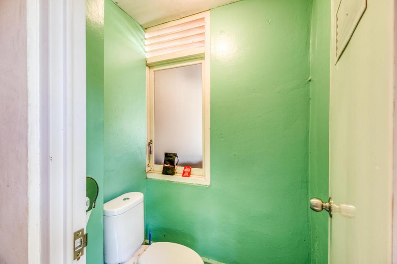 Reddoorz Hostel @ Kotagede ยอกยาการ์ตา ภายนอก รูปภาพ