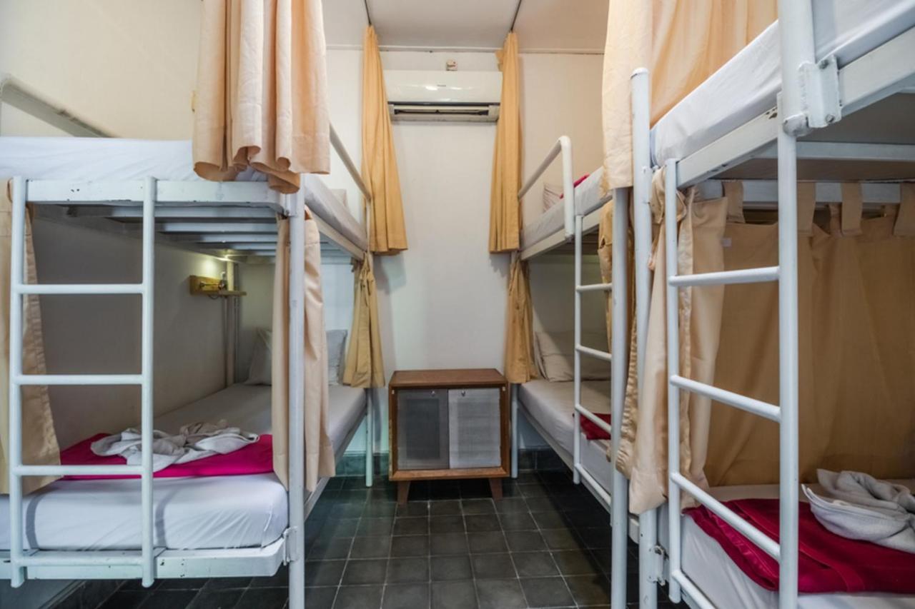 Reddoorz Hostel @ Kotagede ยอกยาการ์ตา ภายนอก รูปภาพ